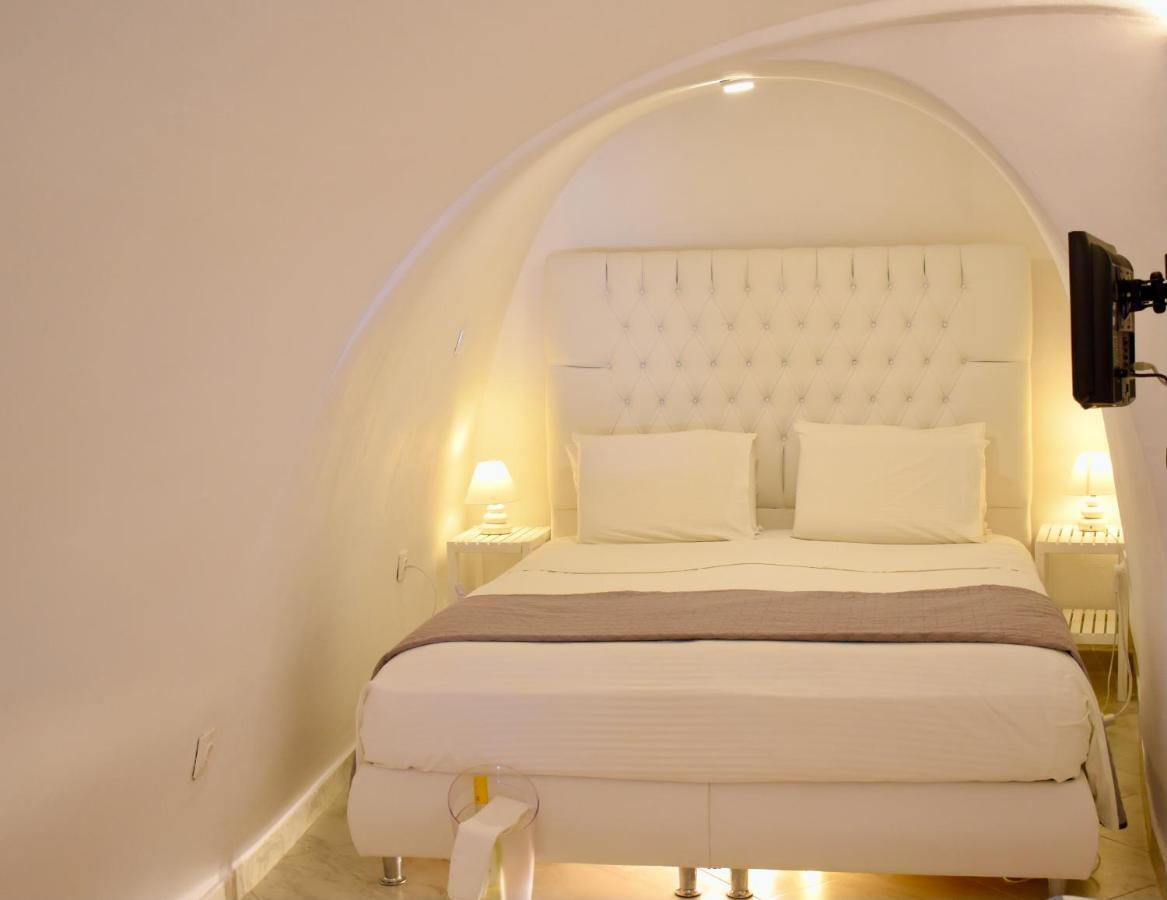 Aeolos Art & Eco Adults Only 4* Imerovigli (Santorini)