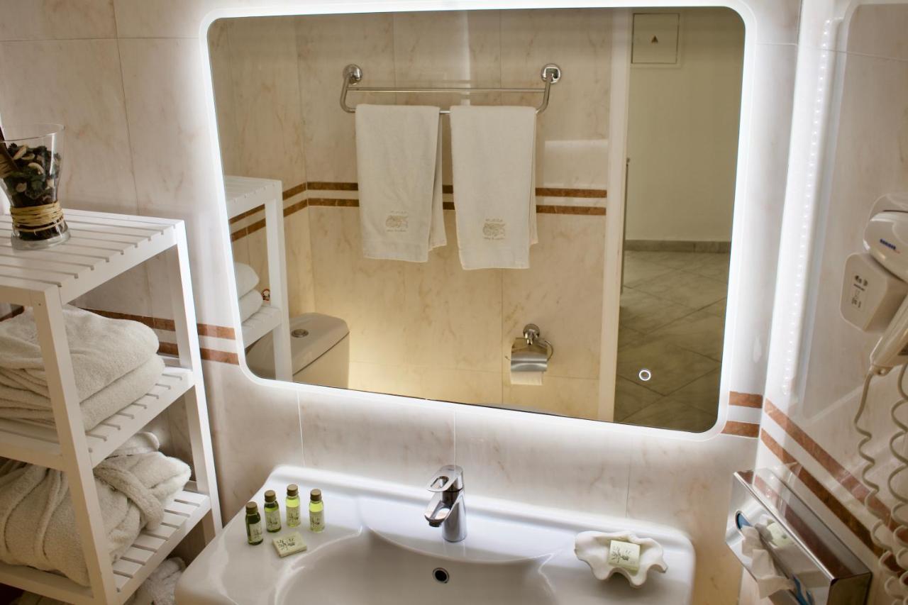 Hotel Aeolos Art & Eco Adults Only 4*