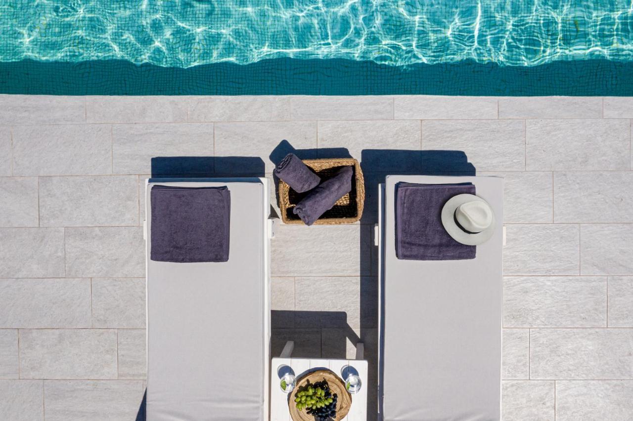 Santa Irina Luxury Sunny Lofts 4* Perivolos (Santorini)
