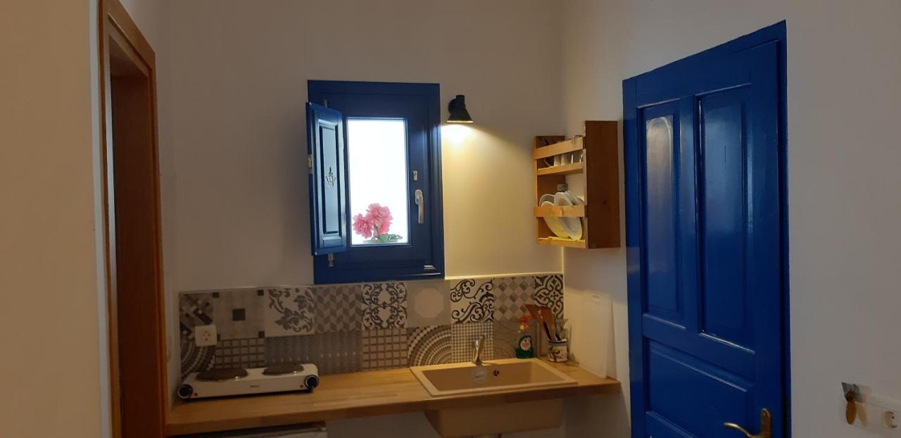 Spyros Santorini Apartment