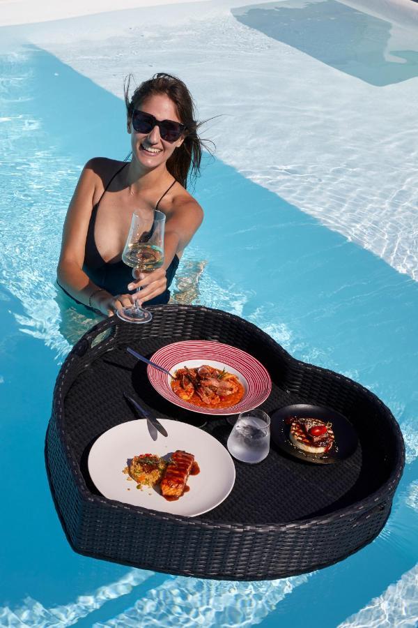 White & Co Exclusive Island Villa Pyrgos Kallistis