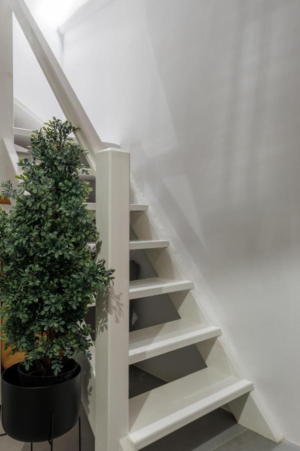 Bianco Diverso Imerovigli (Santorini)