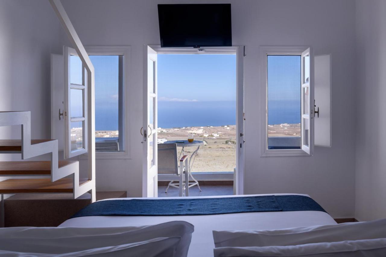 Muses Cycladic 3* Oia (Santorini)