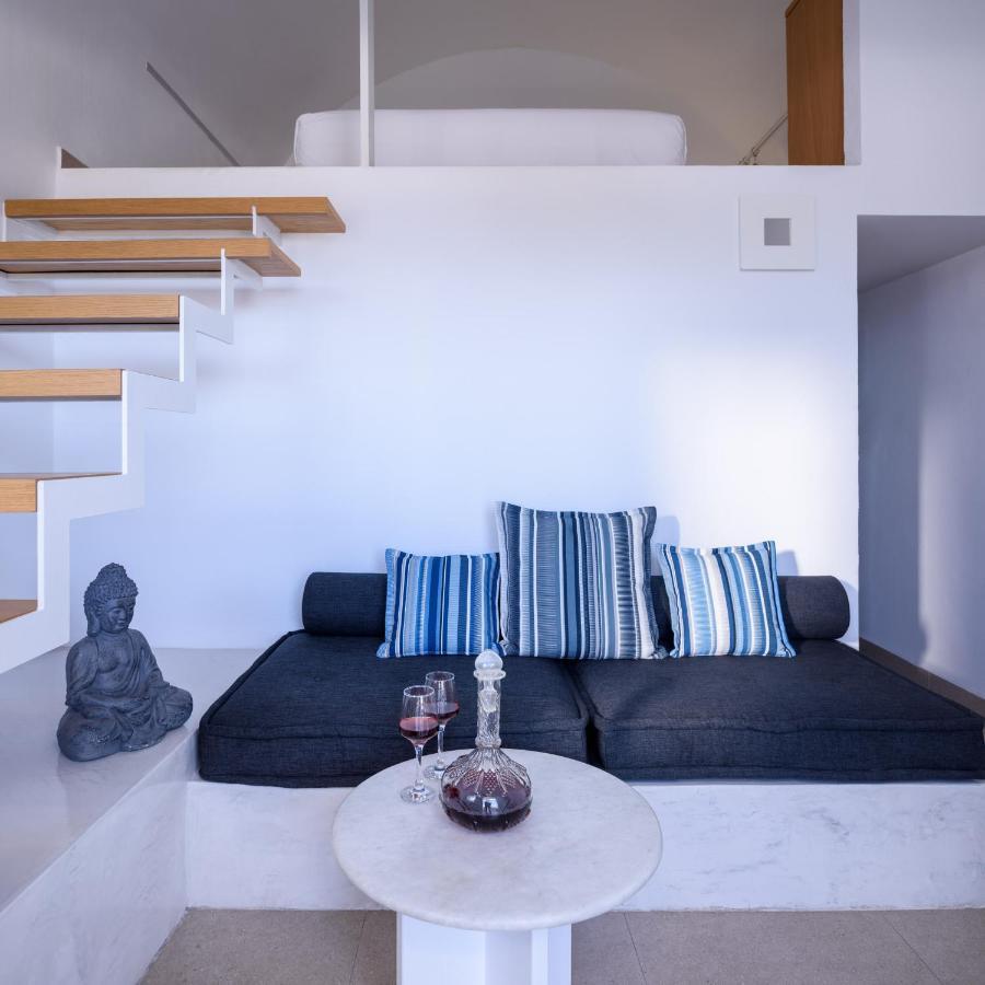 Muses Cycladic Aparthotel 3*