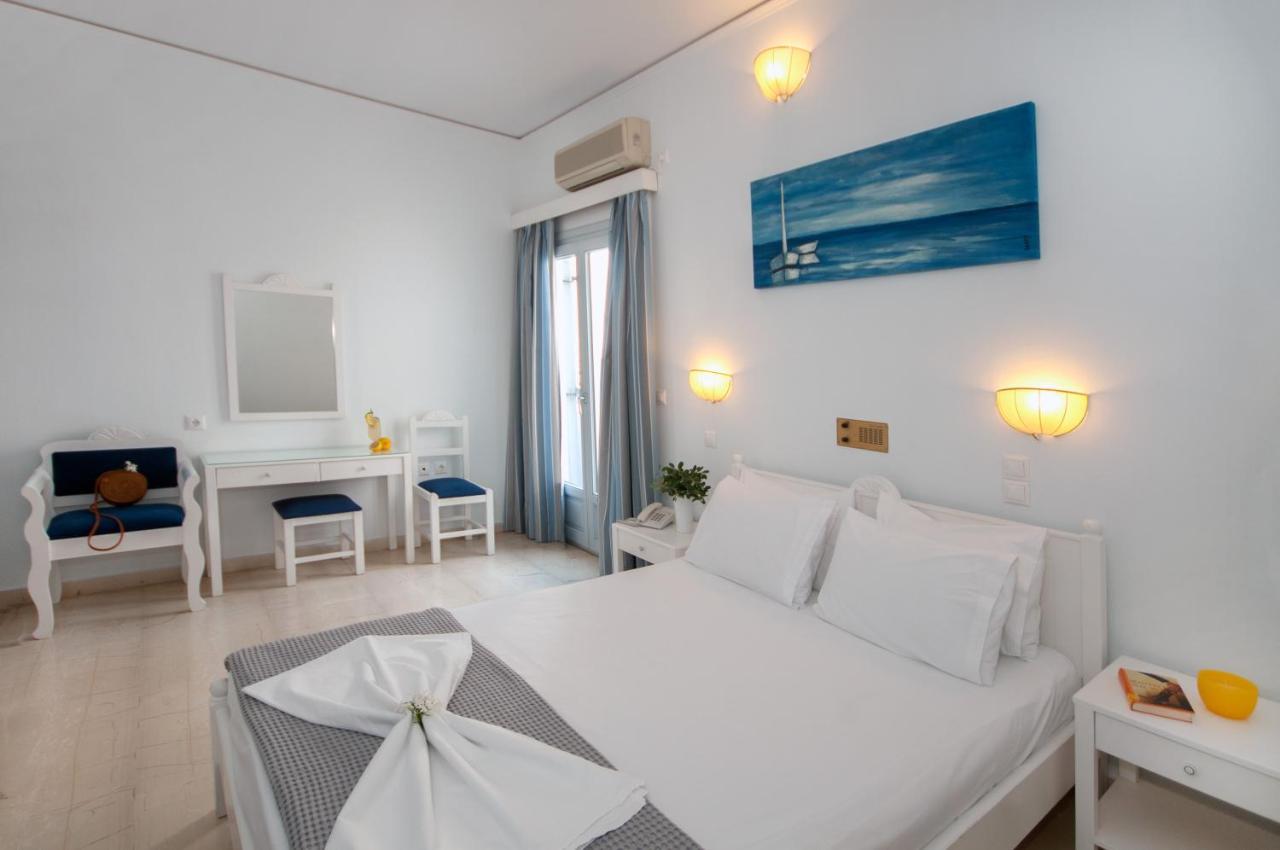 Glaros Kamari (Santorini)
