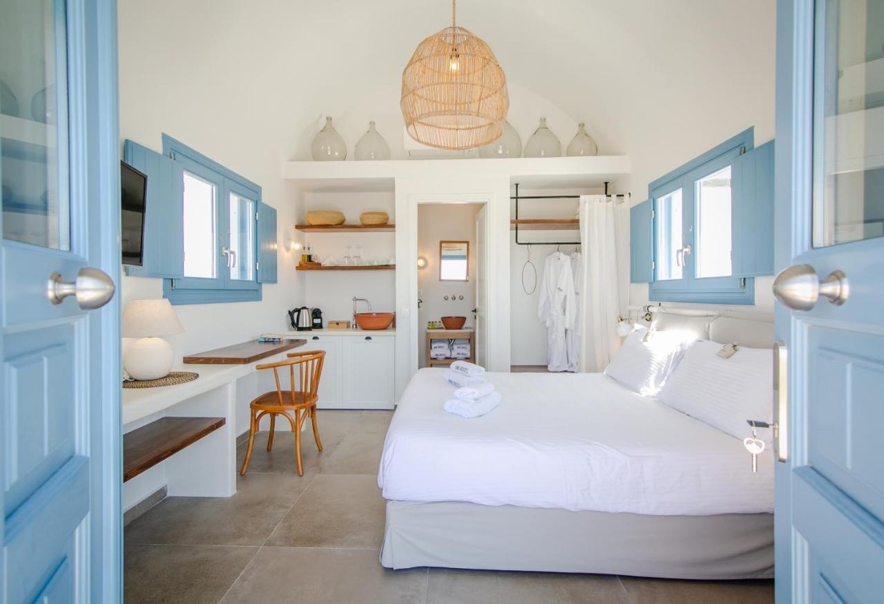 Vino Santorini Villa Foinikia (Santorini)