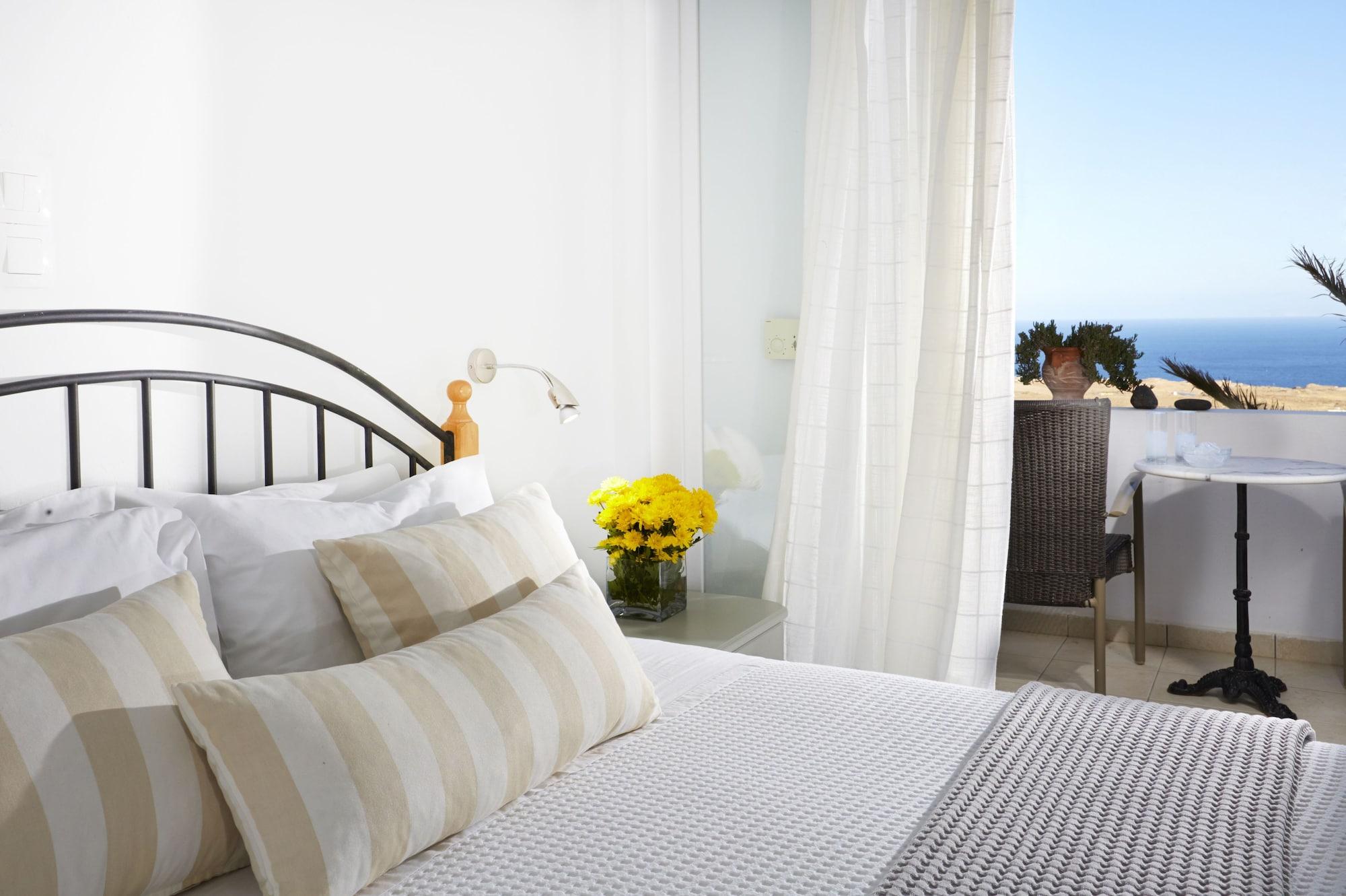 Hotel Milos