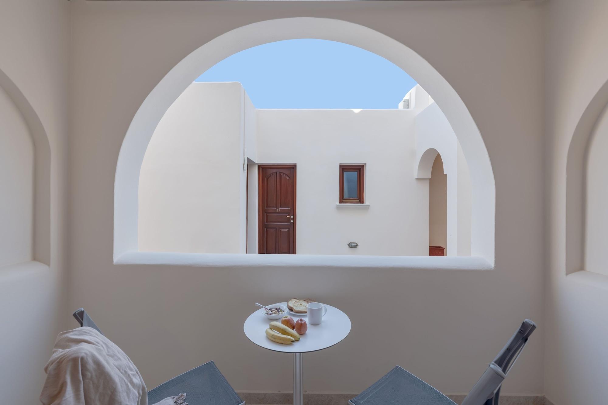 Hotel Epavlis & Kamari (Santorini)