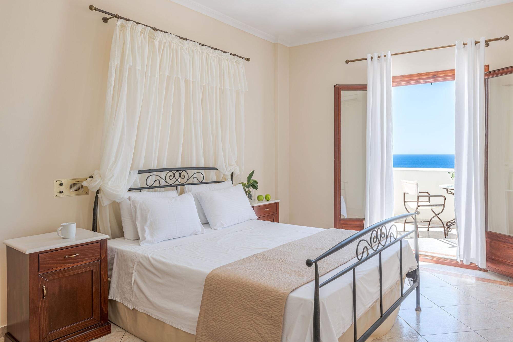 Hotel Epavlis &