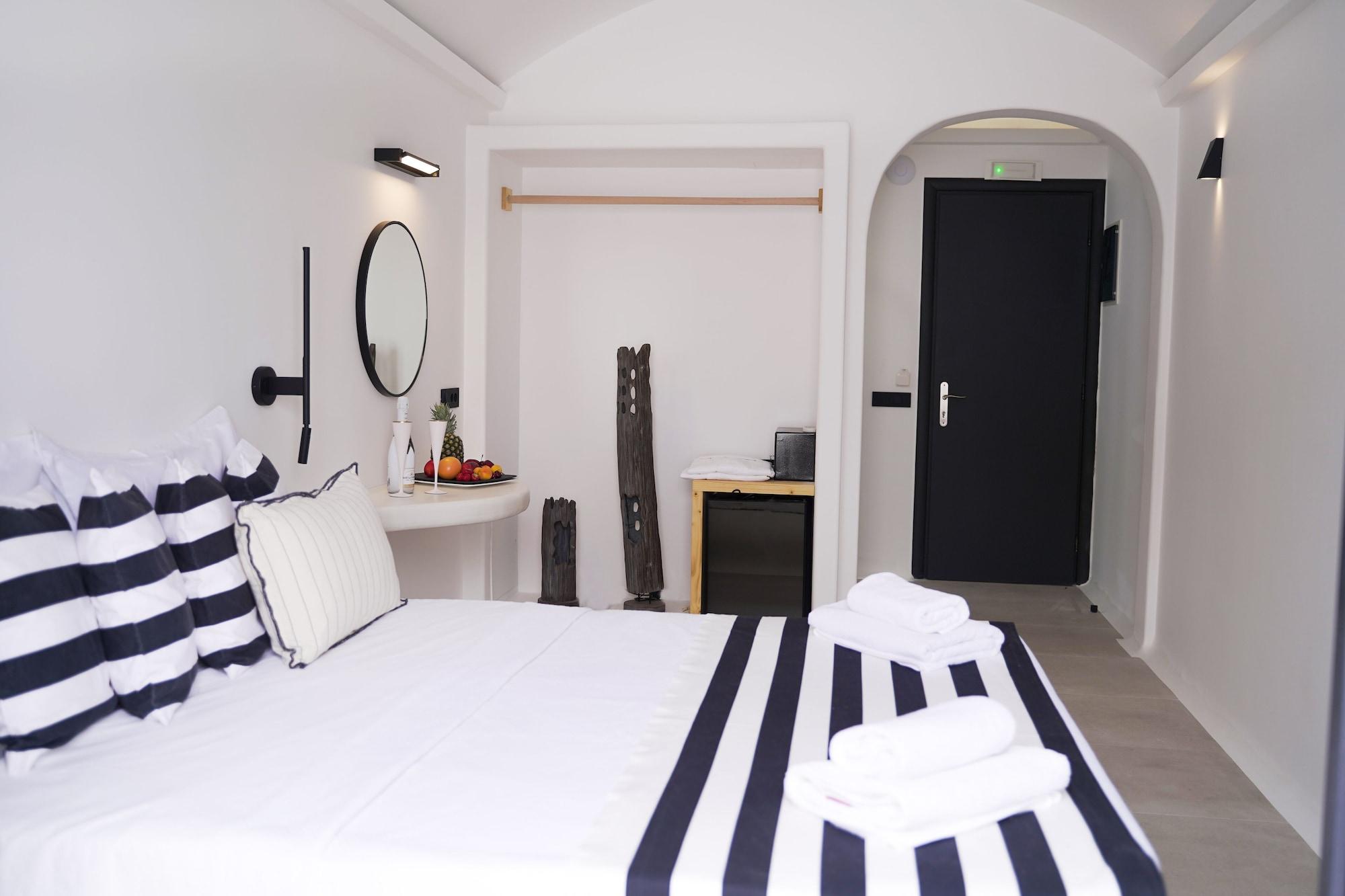 King's Hotel Kamari (Santorini)