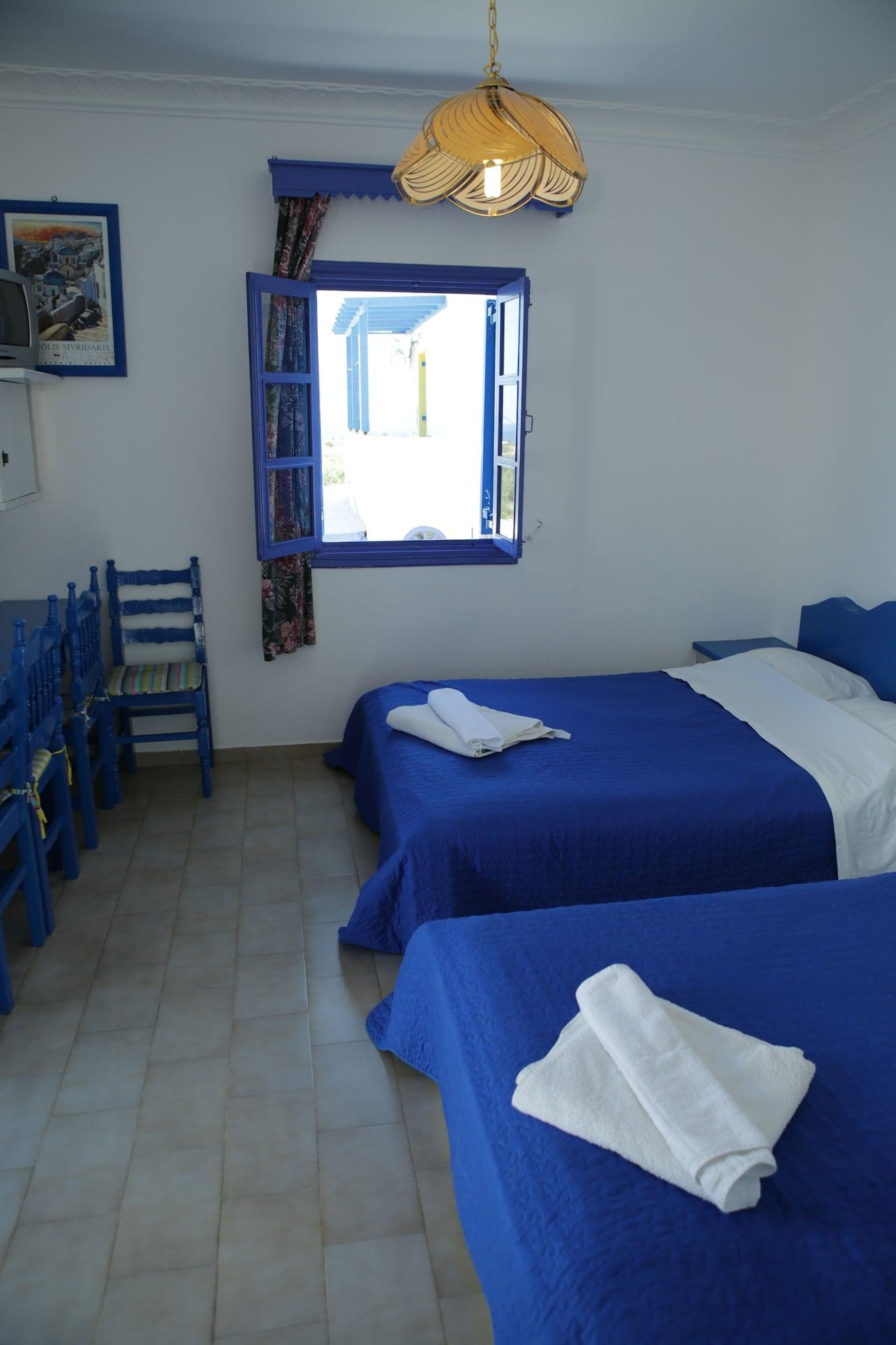 Hotel Perissa 2*