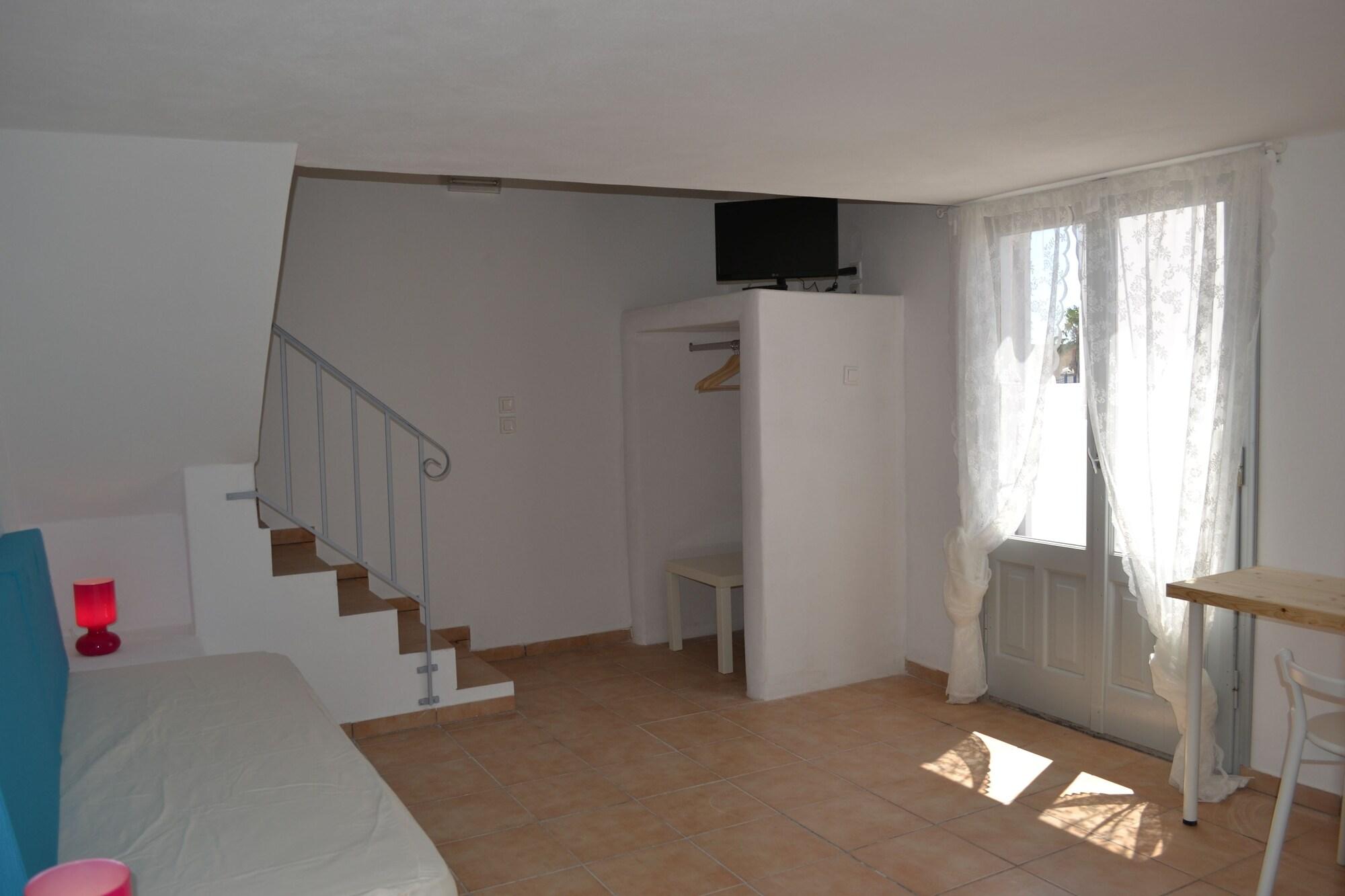 Odysseas 3* Perissa
