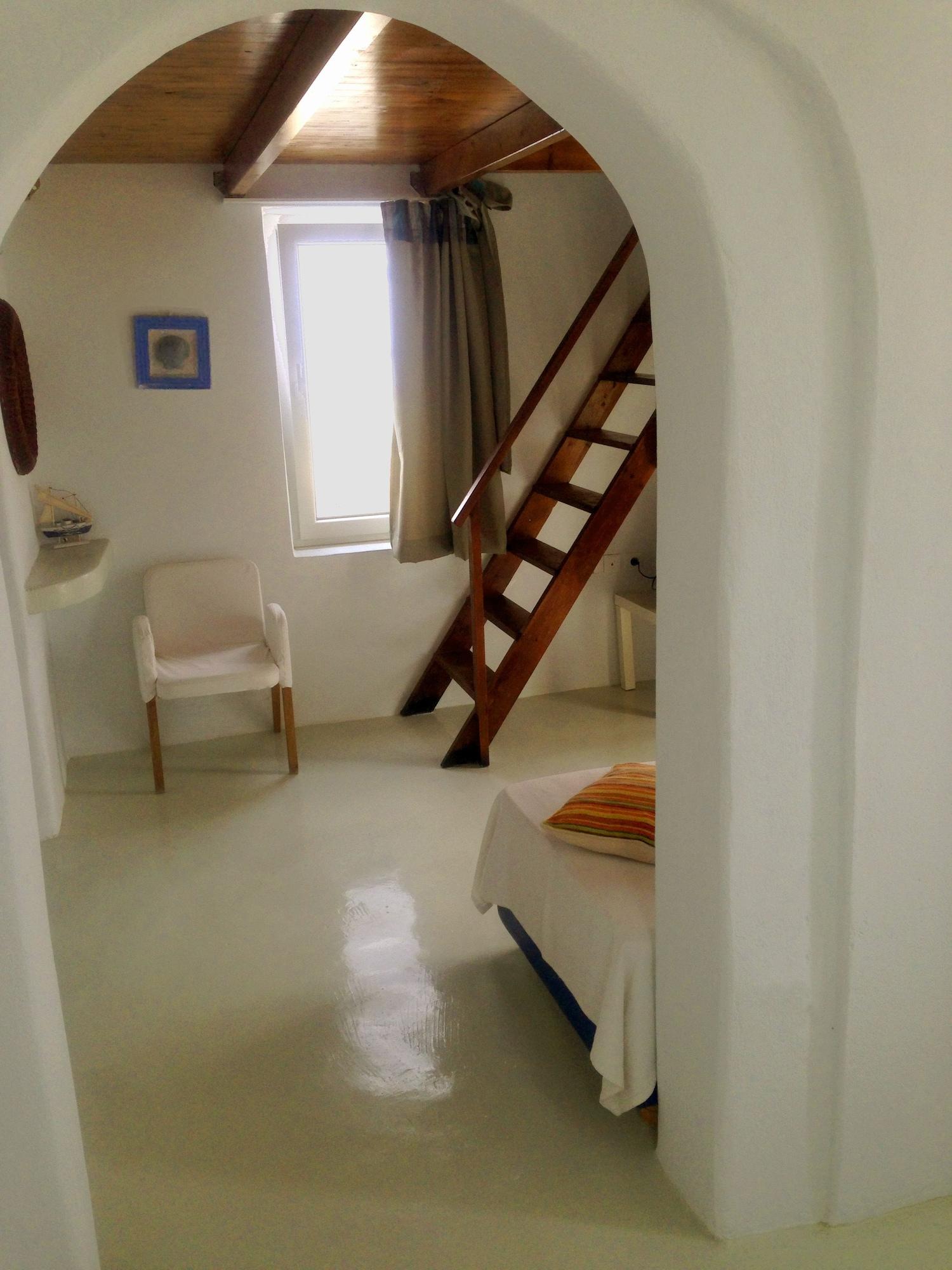 Aparthotel Thea Luxury Fira (Santorini)
