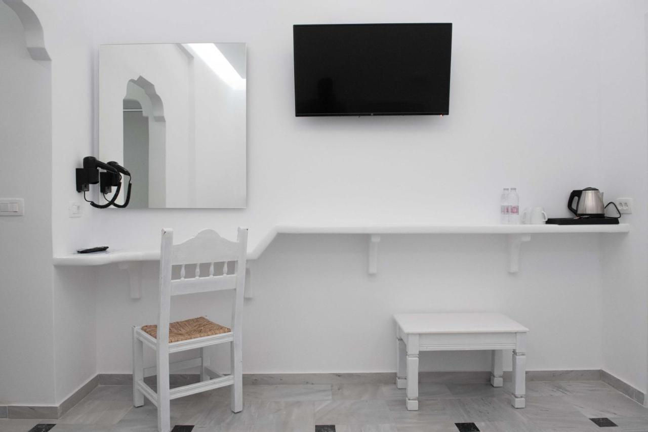 Hotel Cyclades