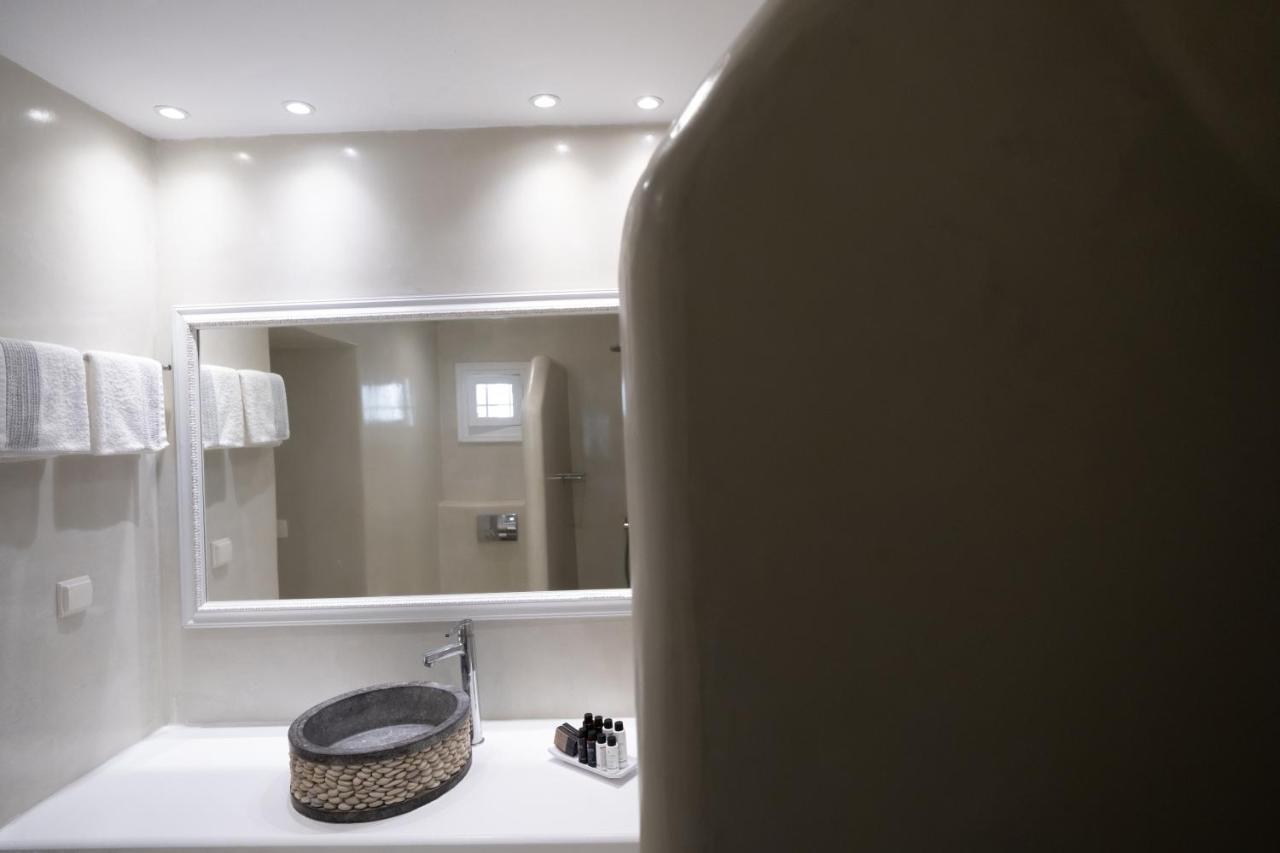 Aparthotel Anemos Cave Imerovigli (Santorini)