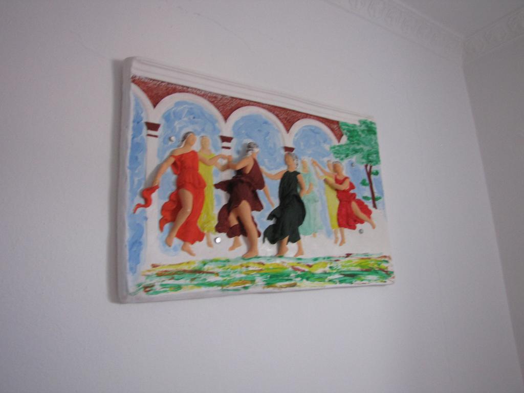 Perissa Hotel 2*