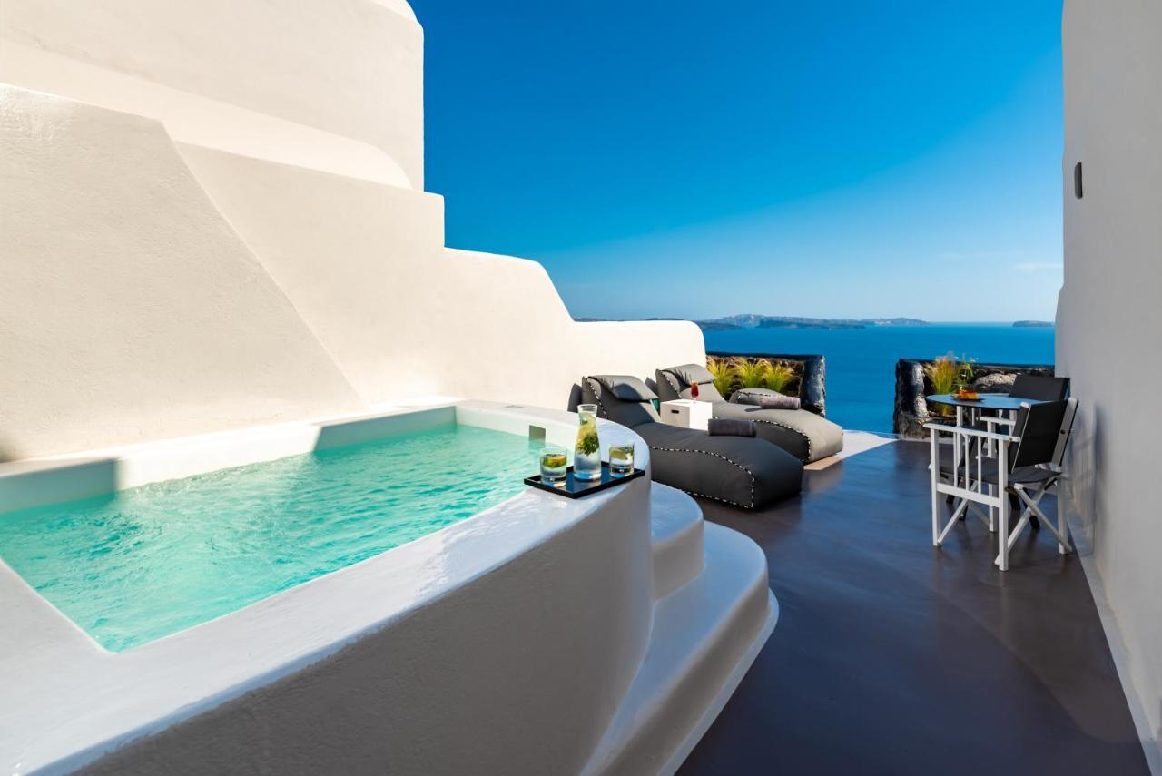 Nostos Apartment Oia (Santorini)