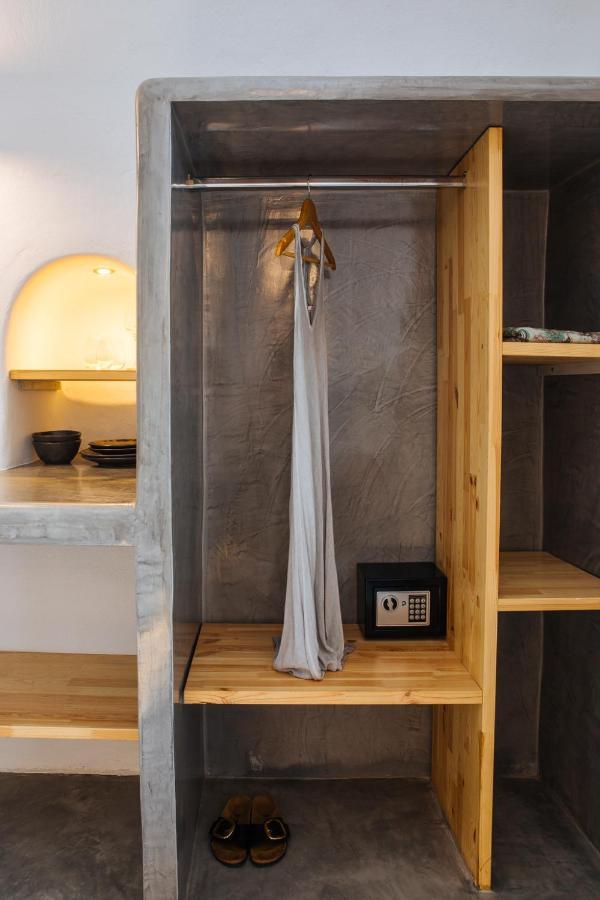 Aetheria Aparthotel 3*