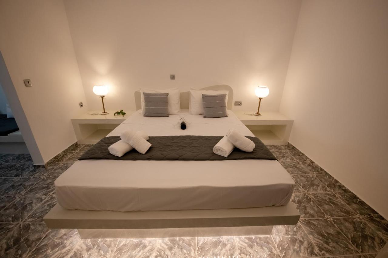 The F Guest house *