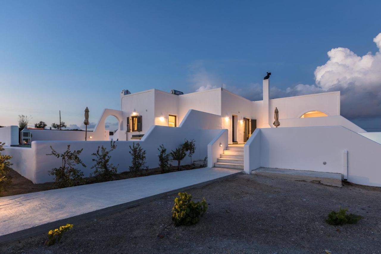 Vineyard Exclusive Suites Aparthotel Akrotiri (Santorini)