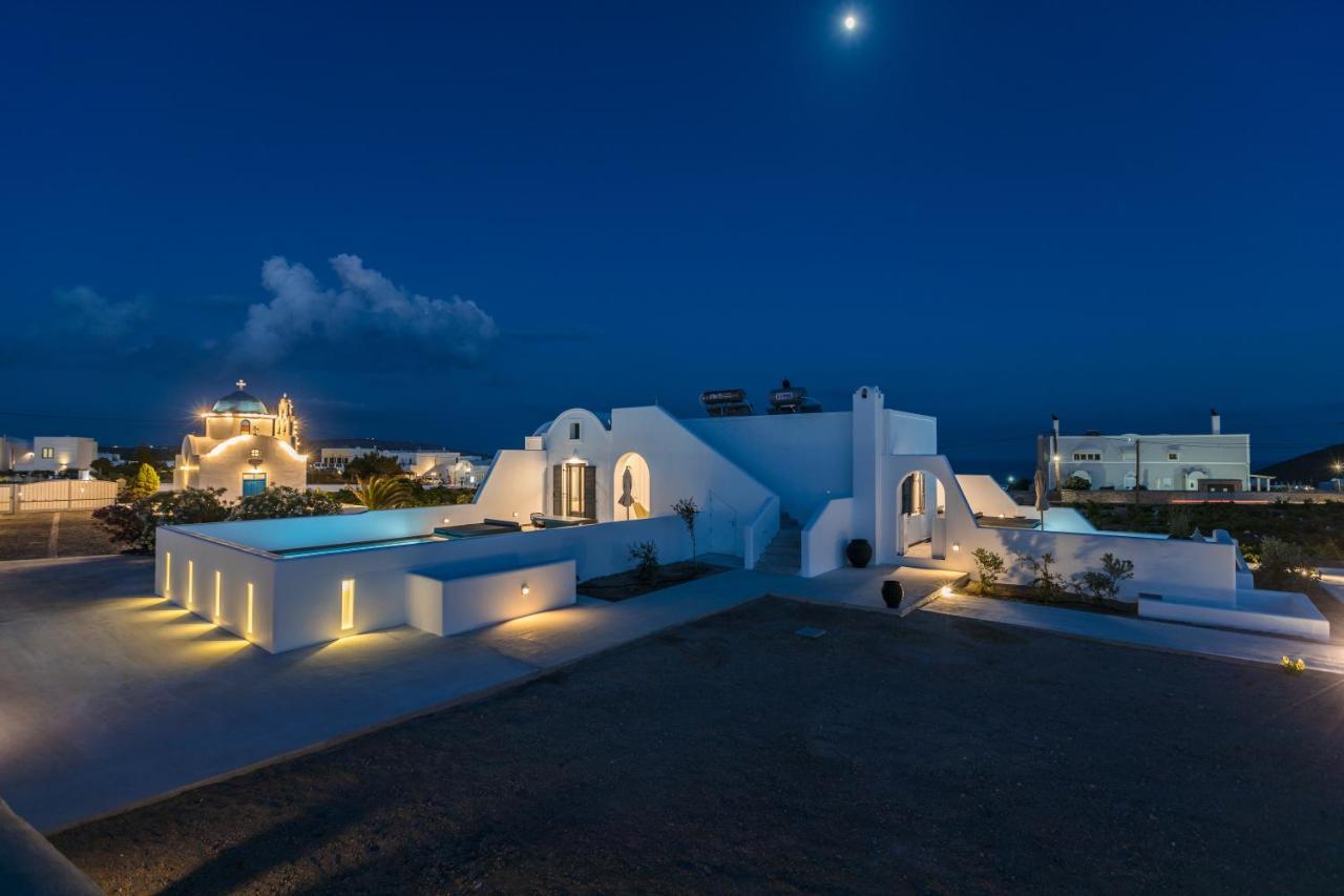 Vineyard Exclusive Suites Aparthotel Akrotiri (Santorini)