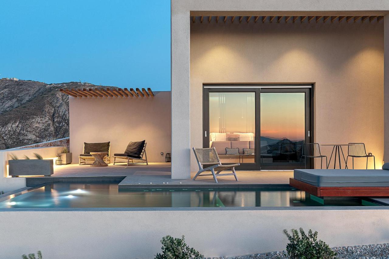 North Santorini - A Luxury Pousada