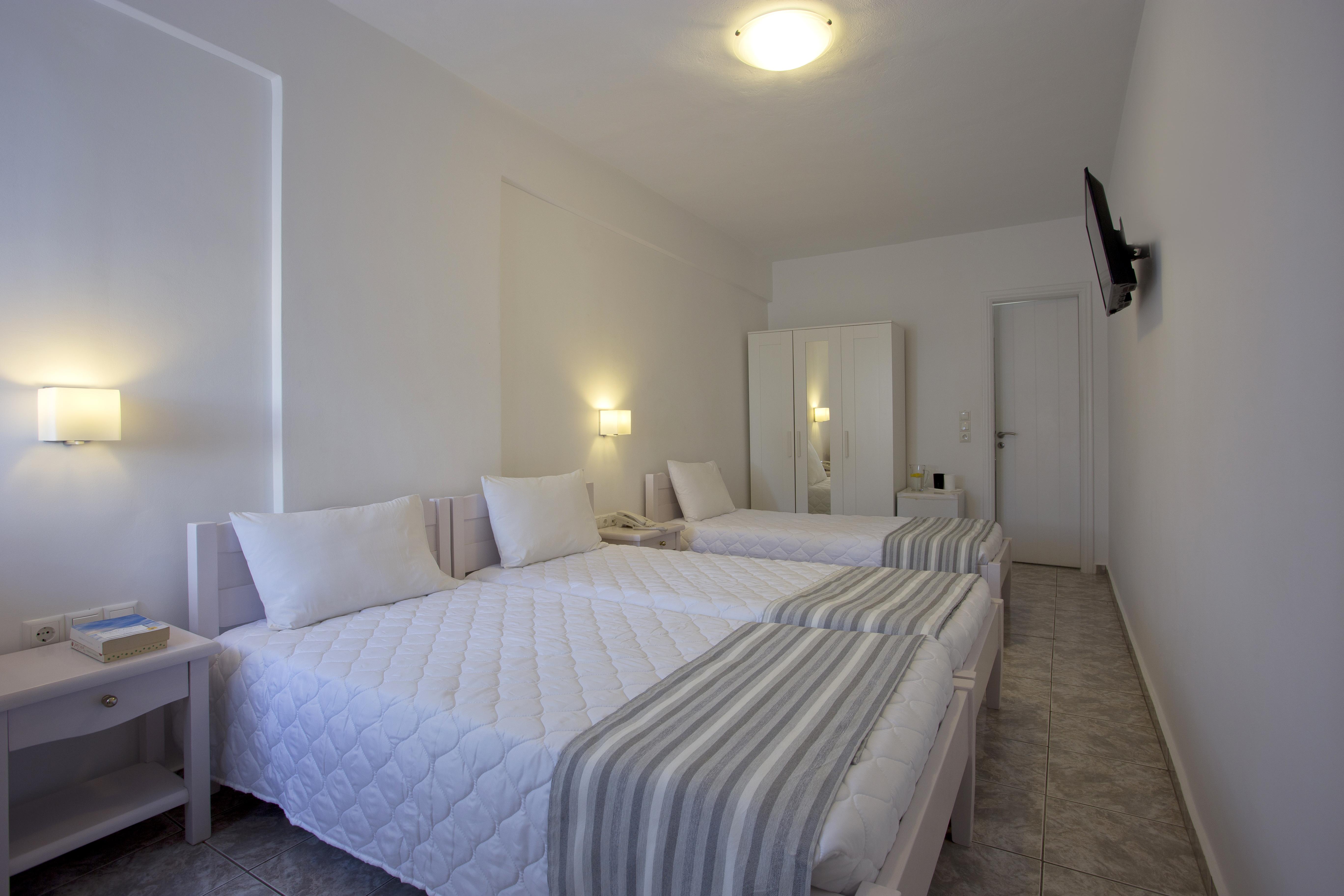Alexandra Hotel Kamari (Santorini)