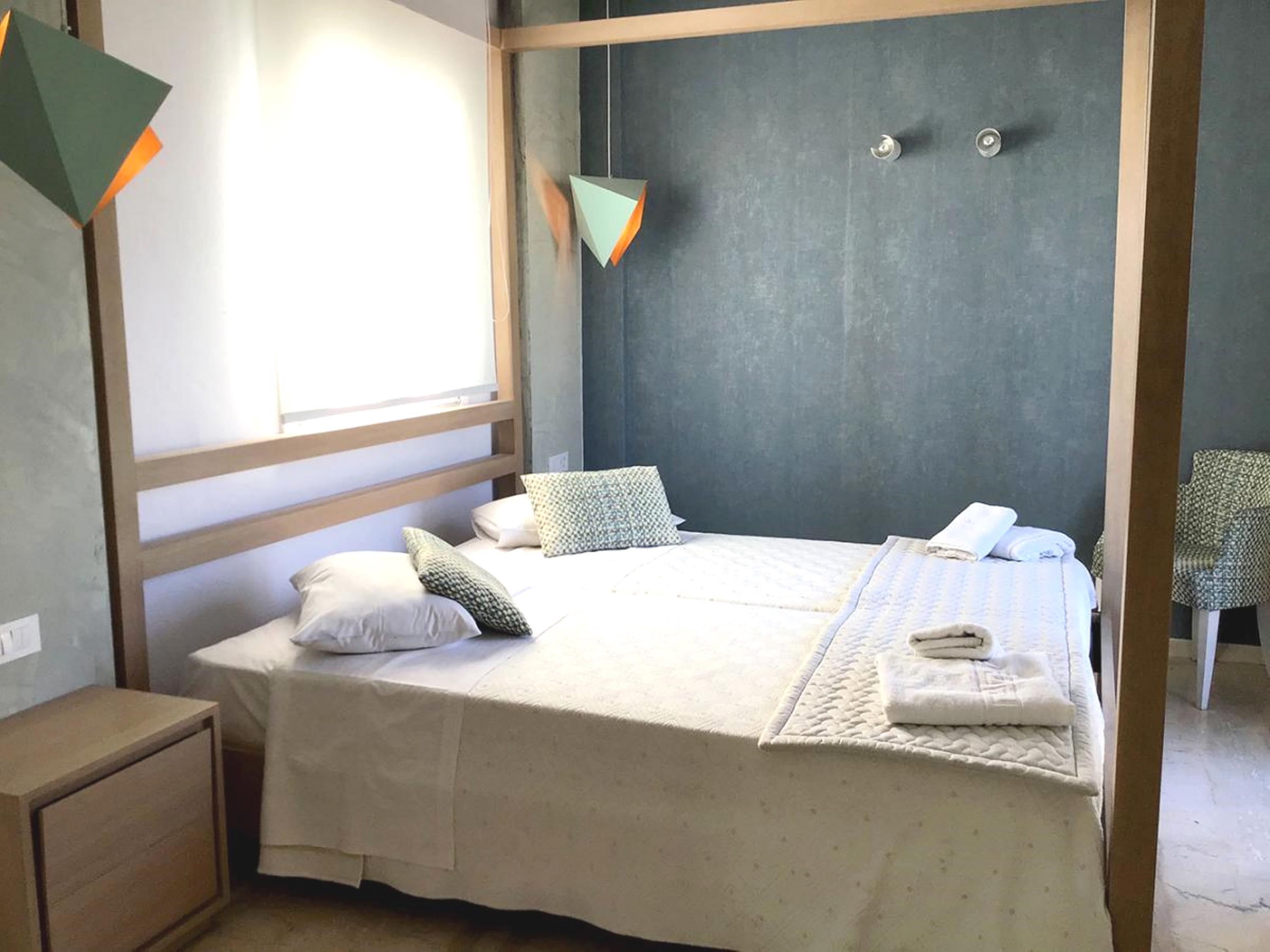 Thera Mare Hotel Perissa (Santorini)