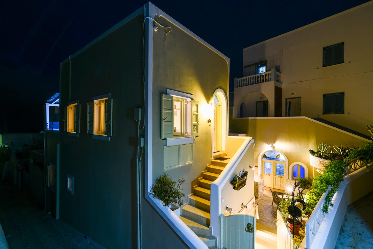 Santorini Pousada *