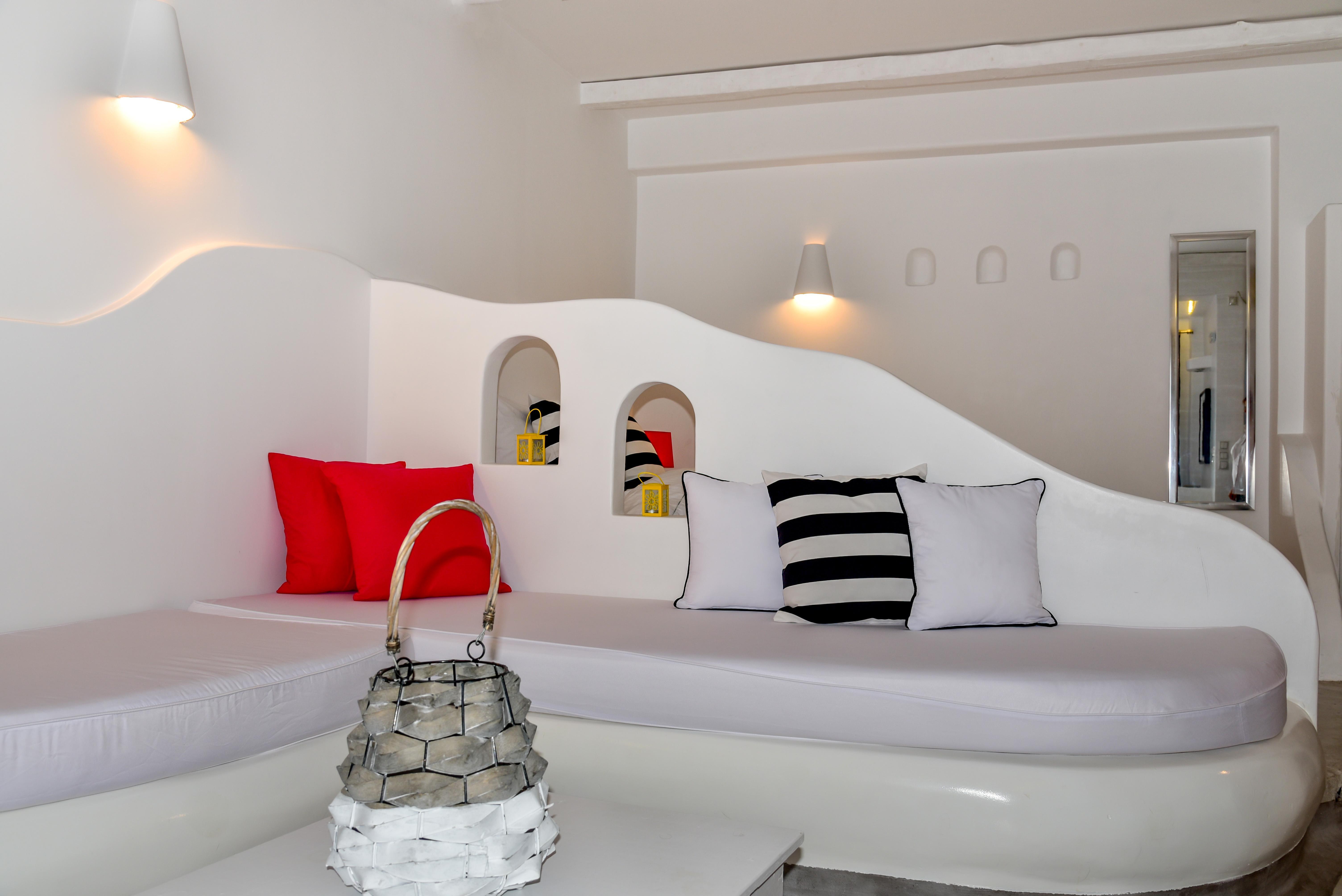 King's 3* Kamari (Santorini)