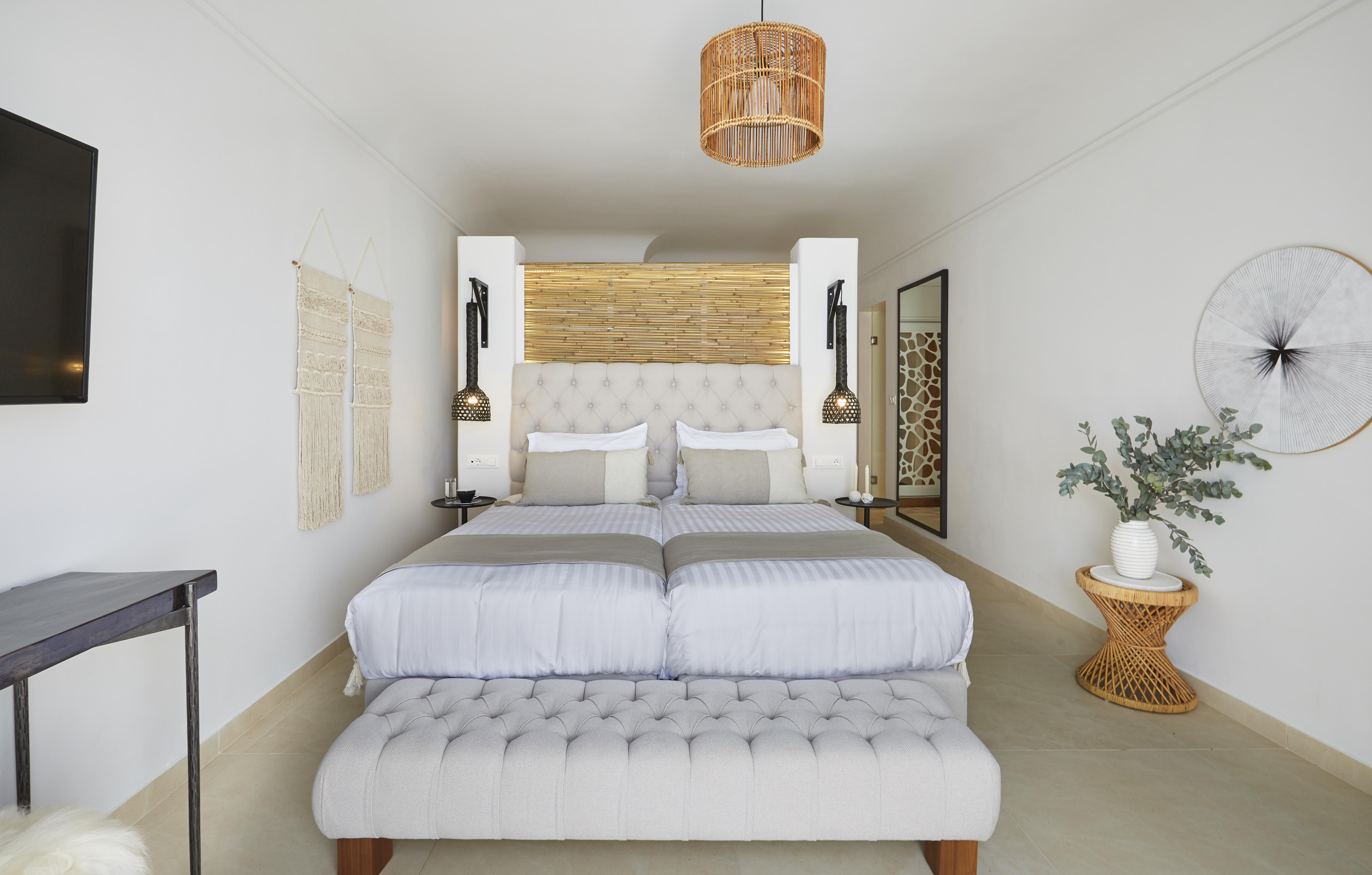 Celestia Grand Fira (Santorini)