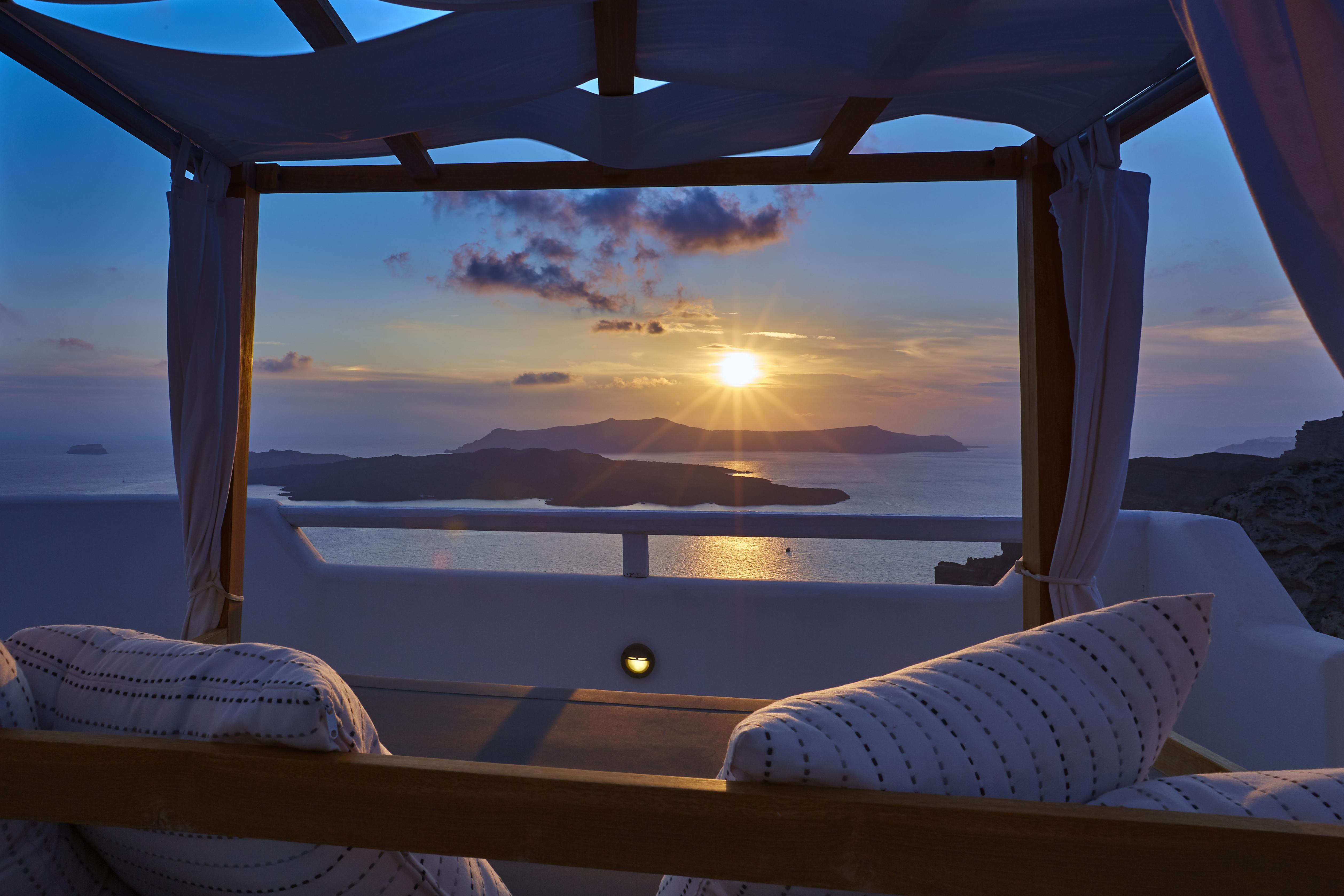 Celestia Grand Fira (Santorini)