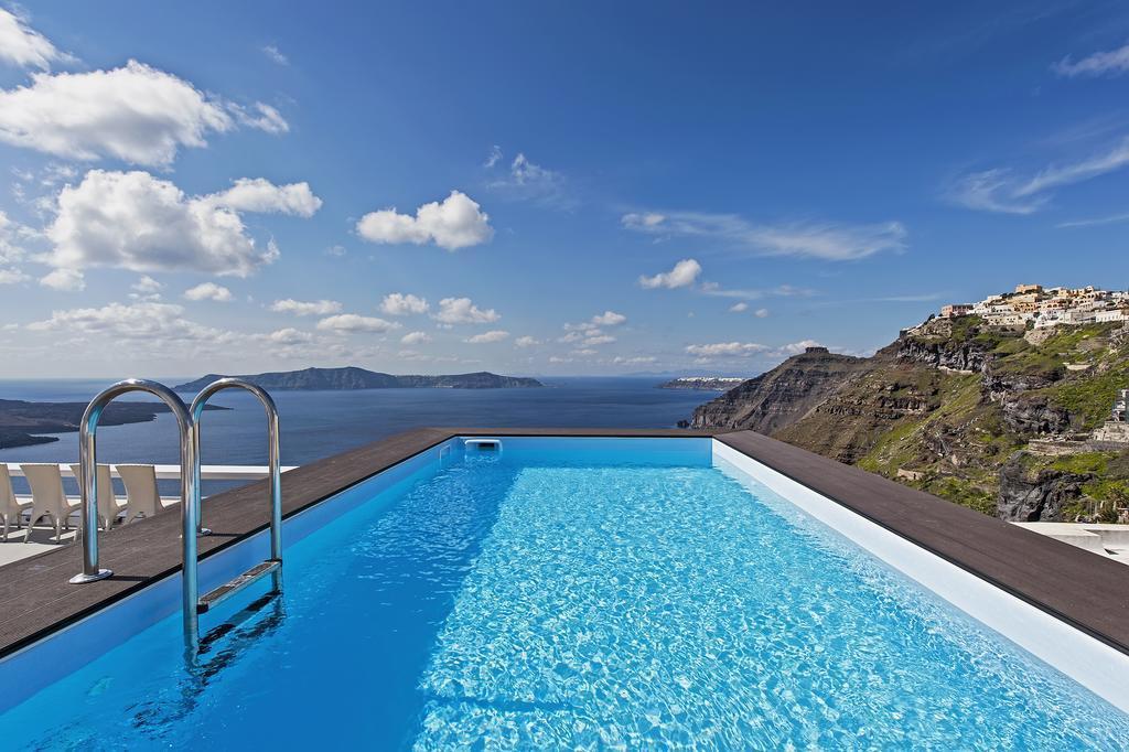 Thireas 4* Fira (Santorini)