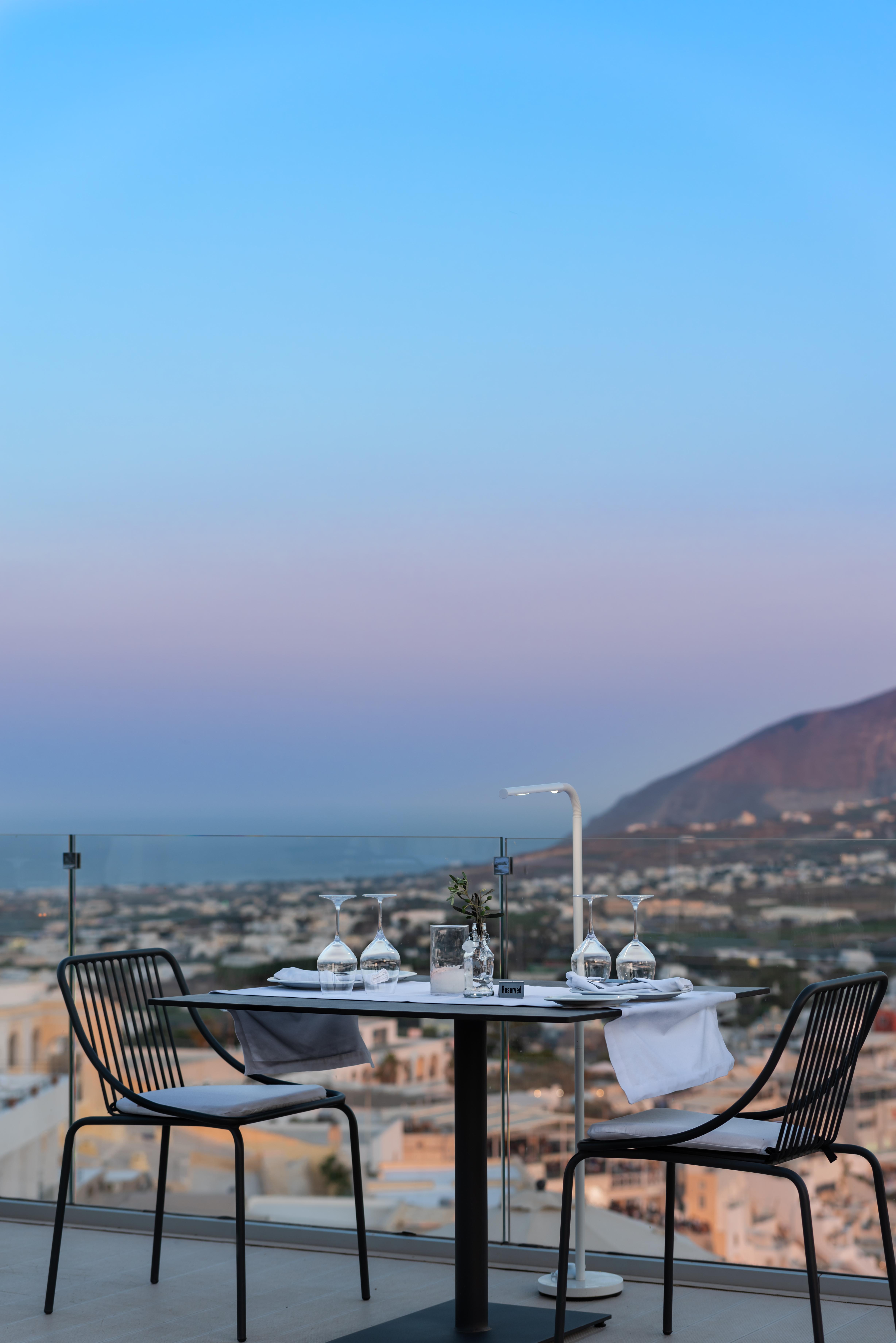 Mythical Blue Luxury (adults Only) Hotel Fira (Santorini)