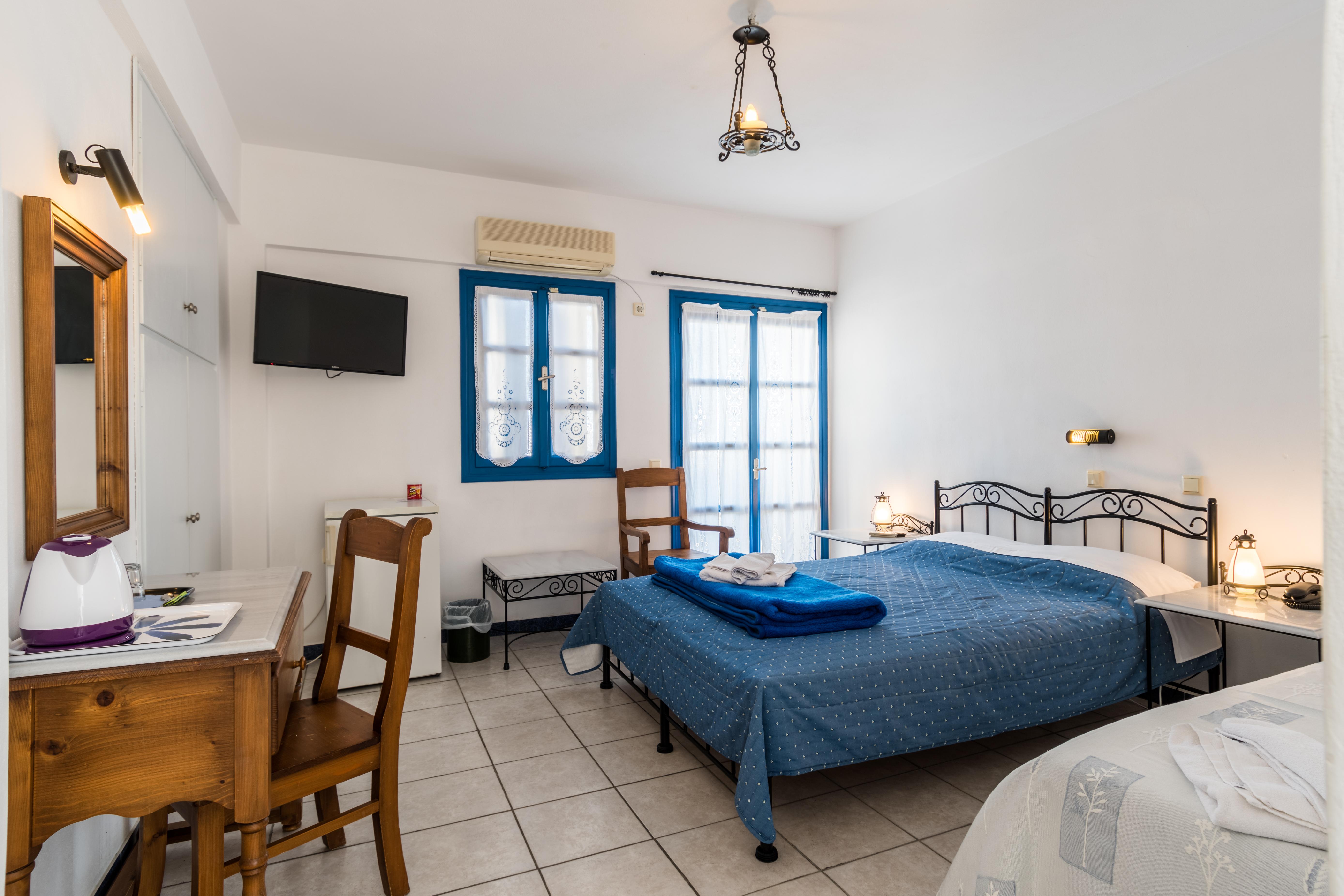 Irigeneia 4* Perissa (Santorini)