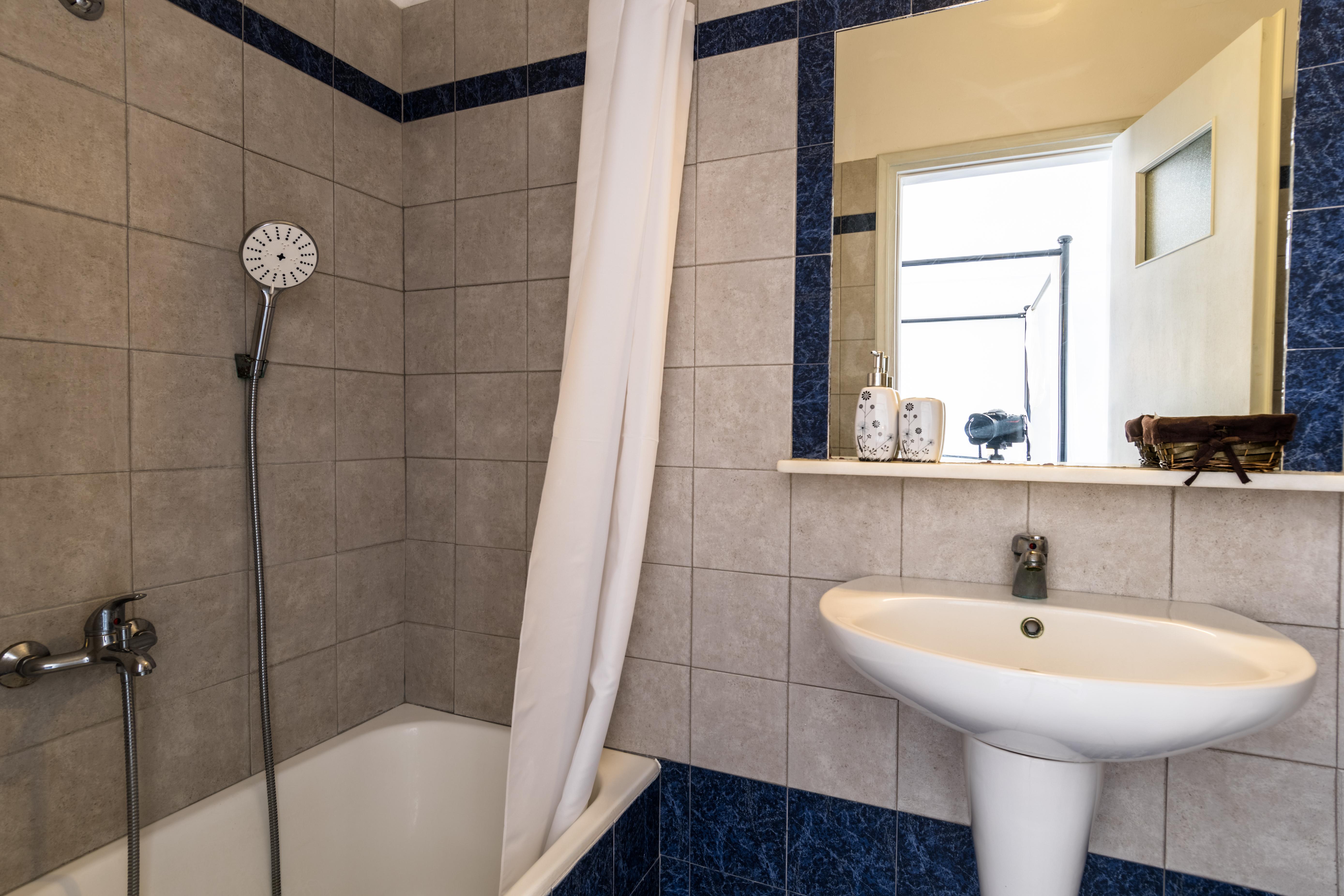 Irigeneia Hotel 4*