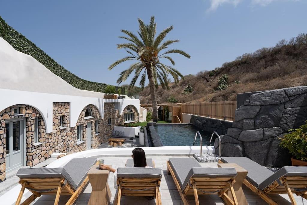 Occhio Luxury Santorini With Private Pool Aparthotel