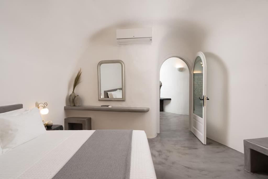Aparthotel Occhio Luxury Santorini With Private Pool