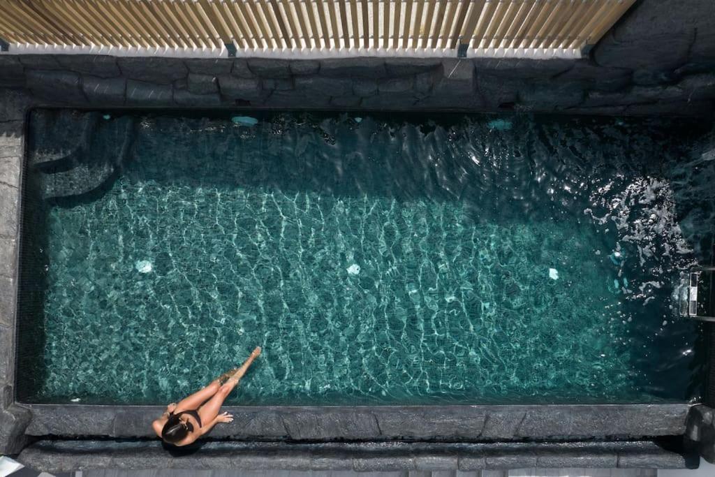 Occhio Luxury Santorini With Private Pool Aparthotel