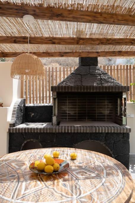 Occhio Luxury Santorini With Private Pool Aparthotel