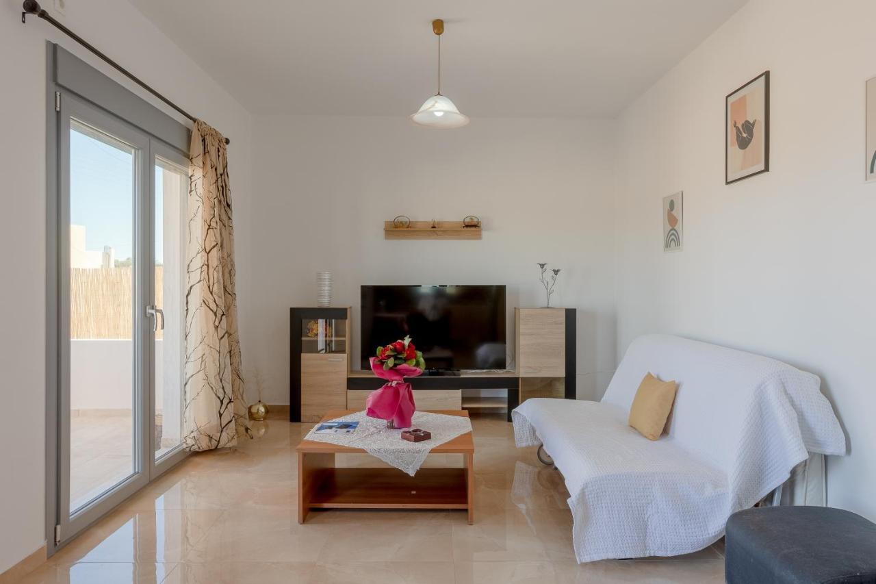 House On The Black With Sea View And Parking Casa de férias *