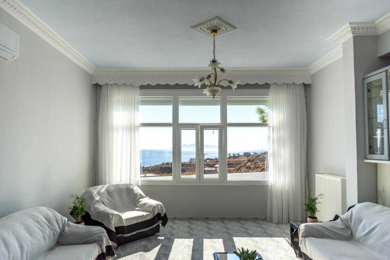 Vigere Luxury Monolithos (Santorini)