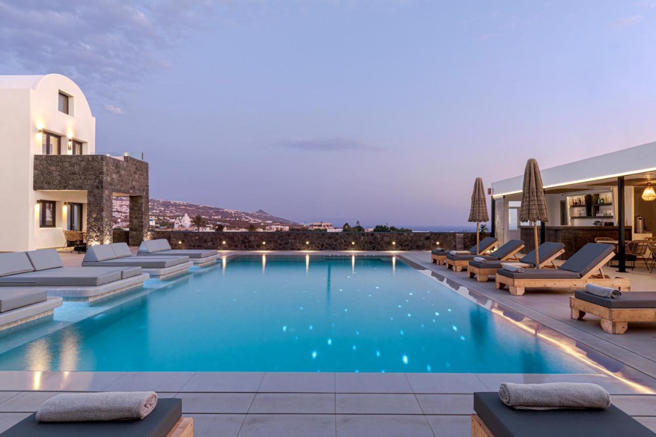 Onyx & Hotel Karterados (Santorini)