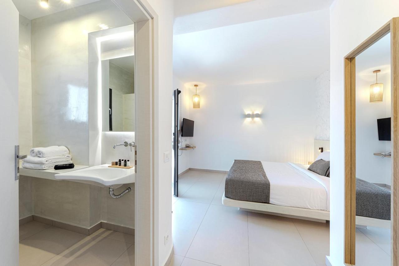 Onyx & Hotel Karterados (Santorini)
