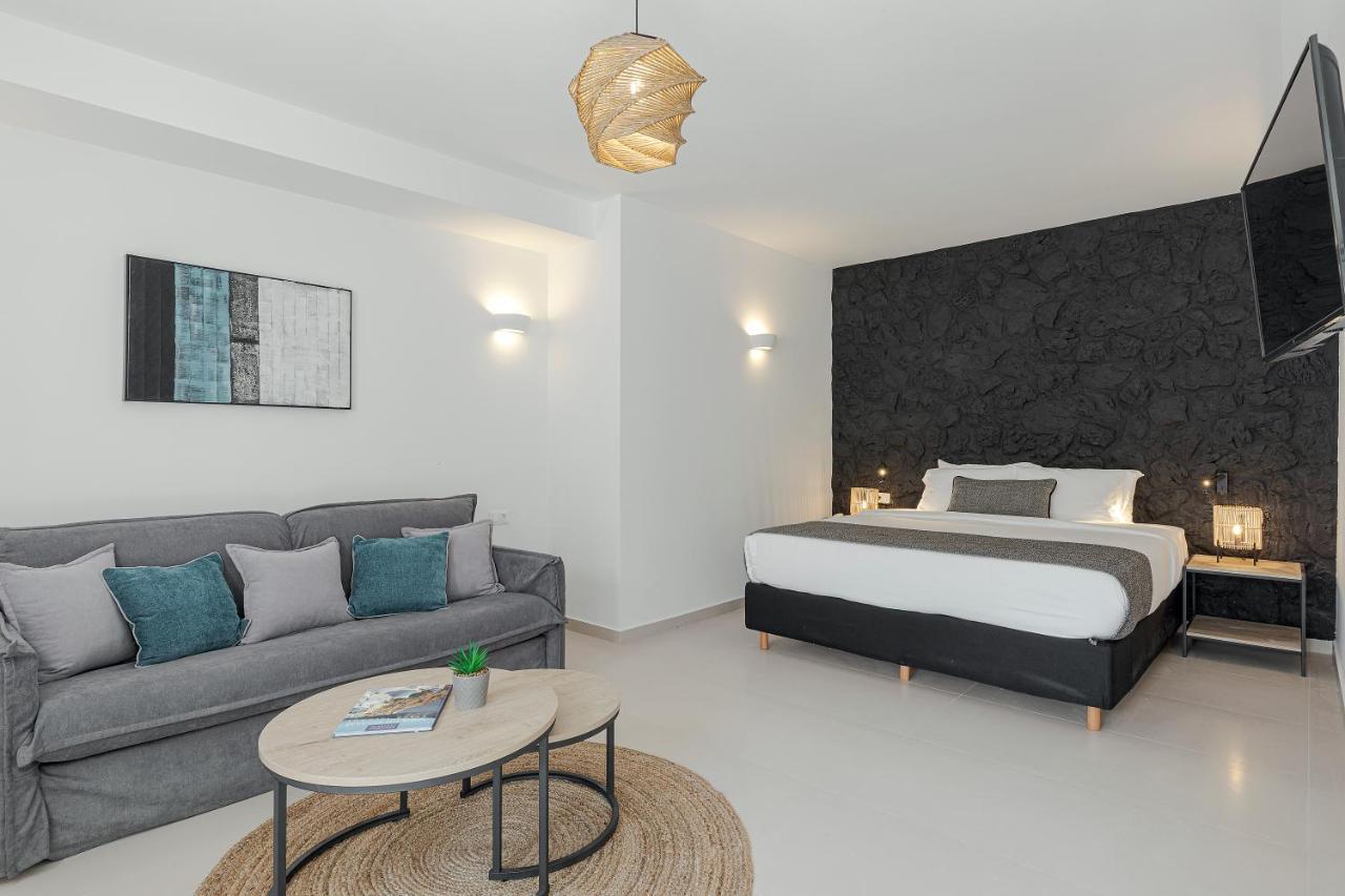Onyx & Hotel 3*