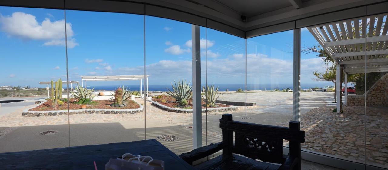 Thea Luxury 3* Fira (Santorini)