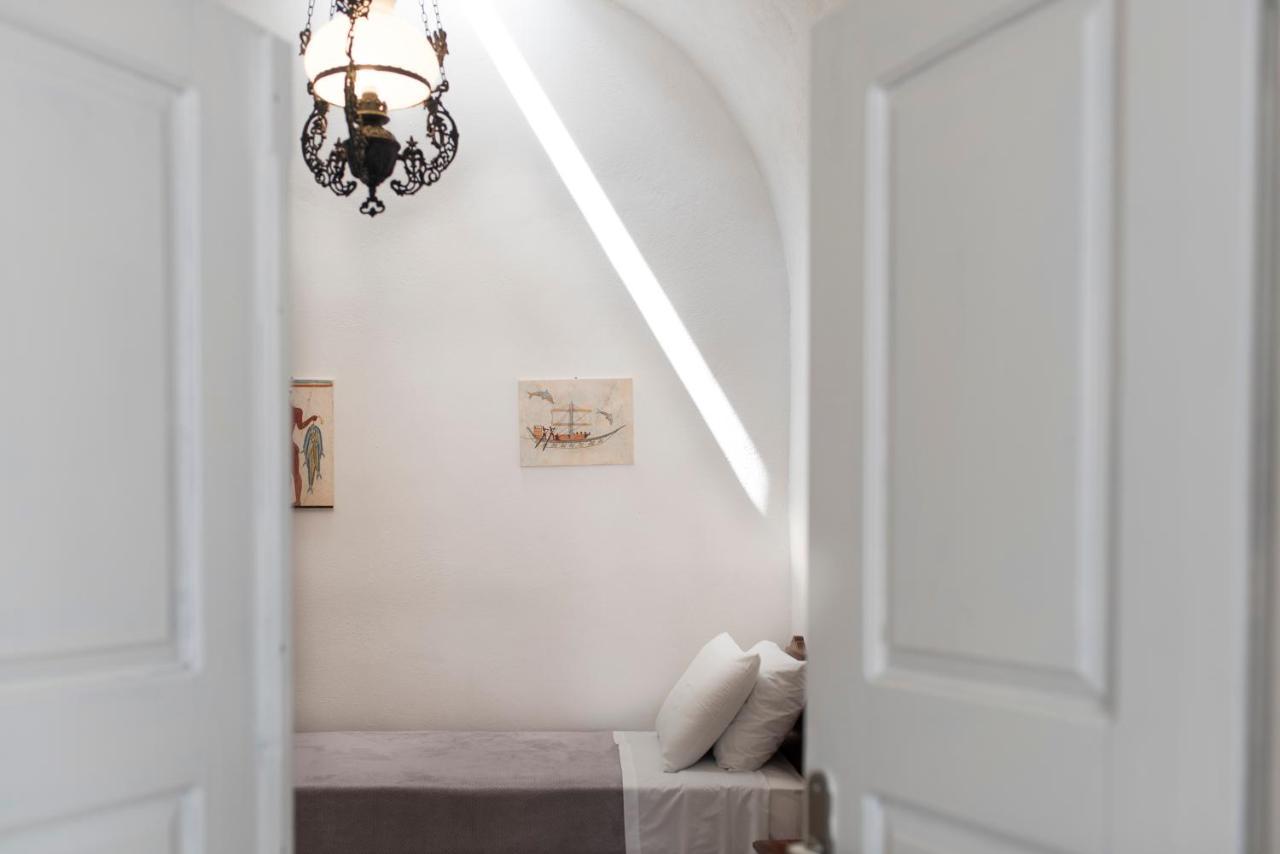 Villa Simantiri Private *