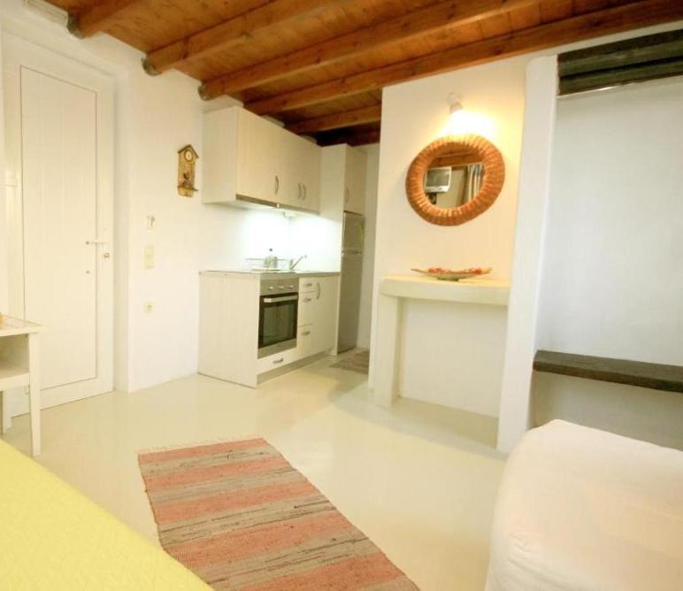 Thea Luxury 3* Fira (Santorini)