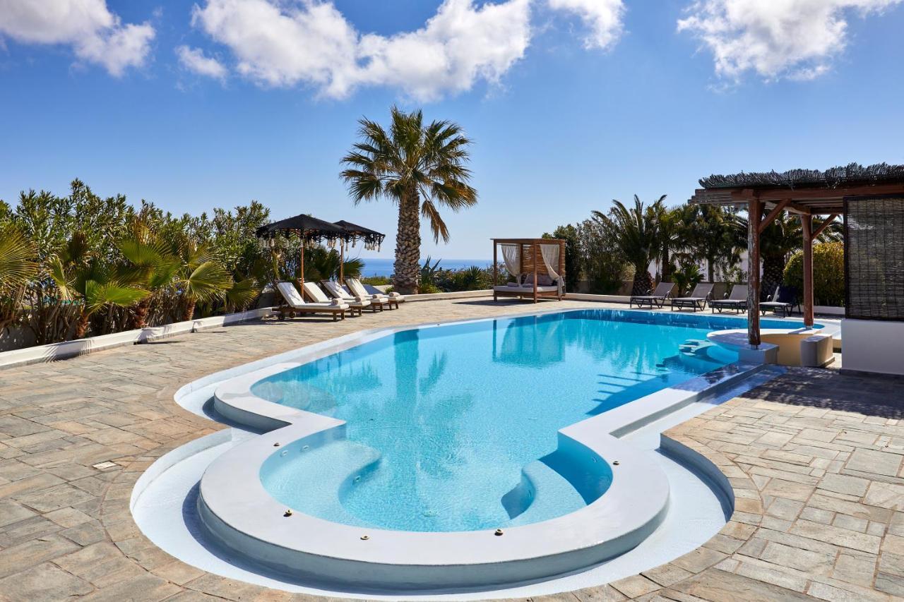 Aquaria Villa *