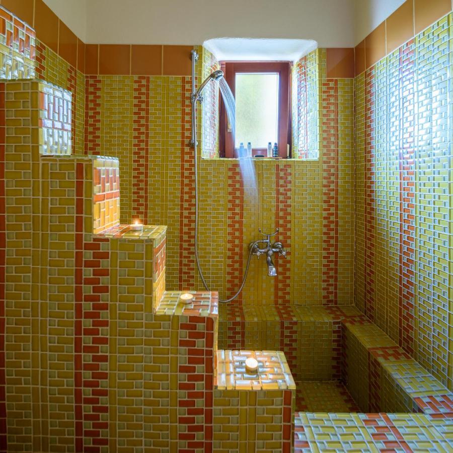 Aquaria Villa *